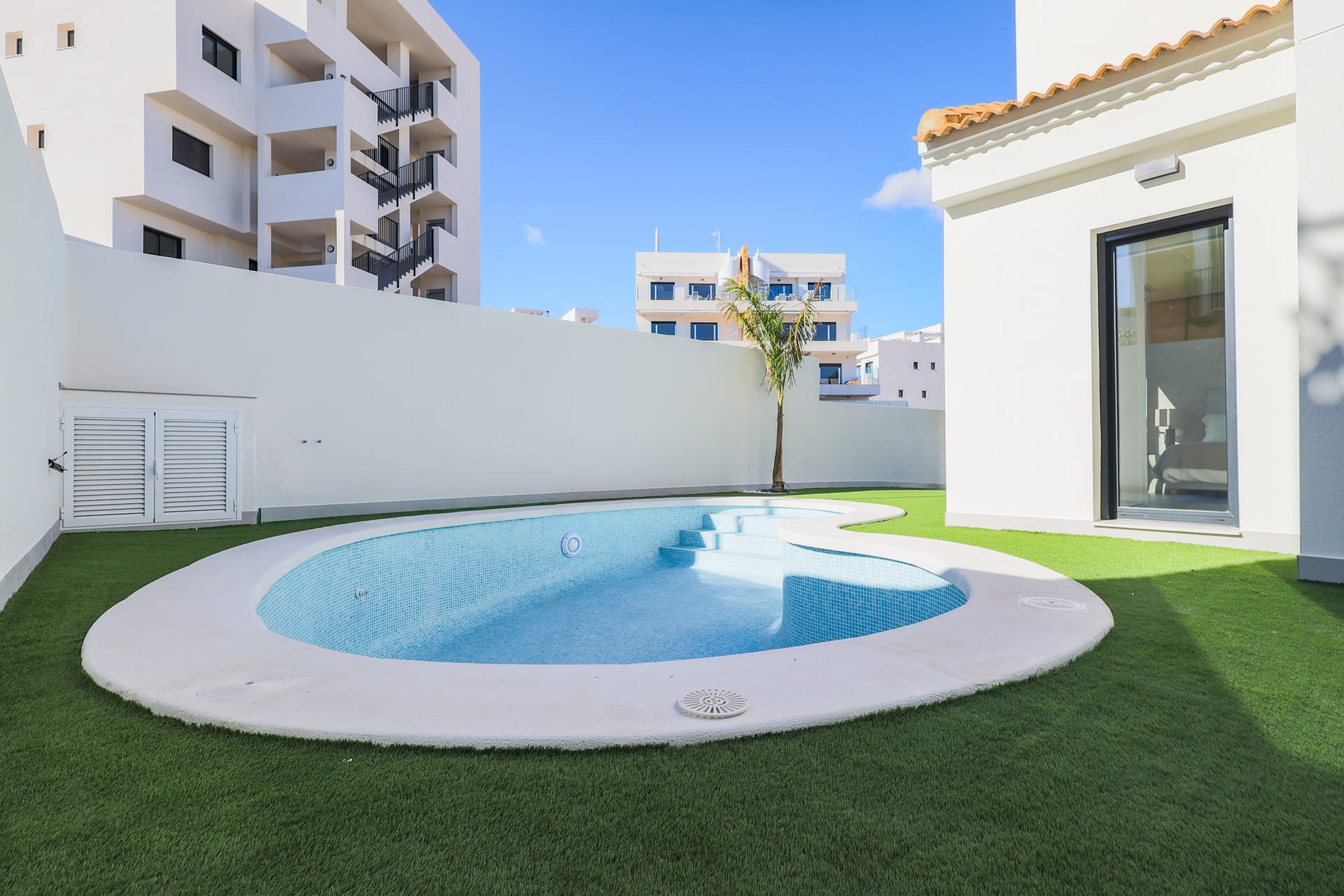 Villa à Alicante, Espagne 3 chambres, 109 m2 No. 146758