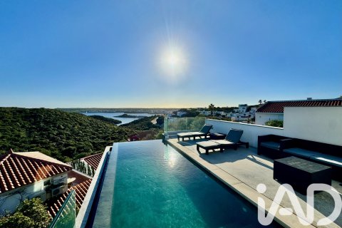 Māja Mahon, Menorca, Spānijā 3 istabas, 139 m2 Nr. 152269