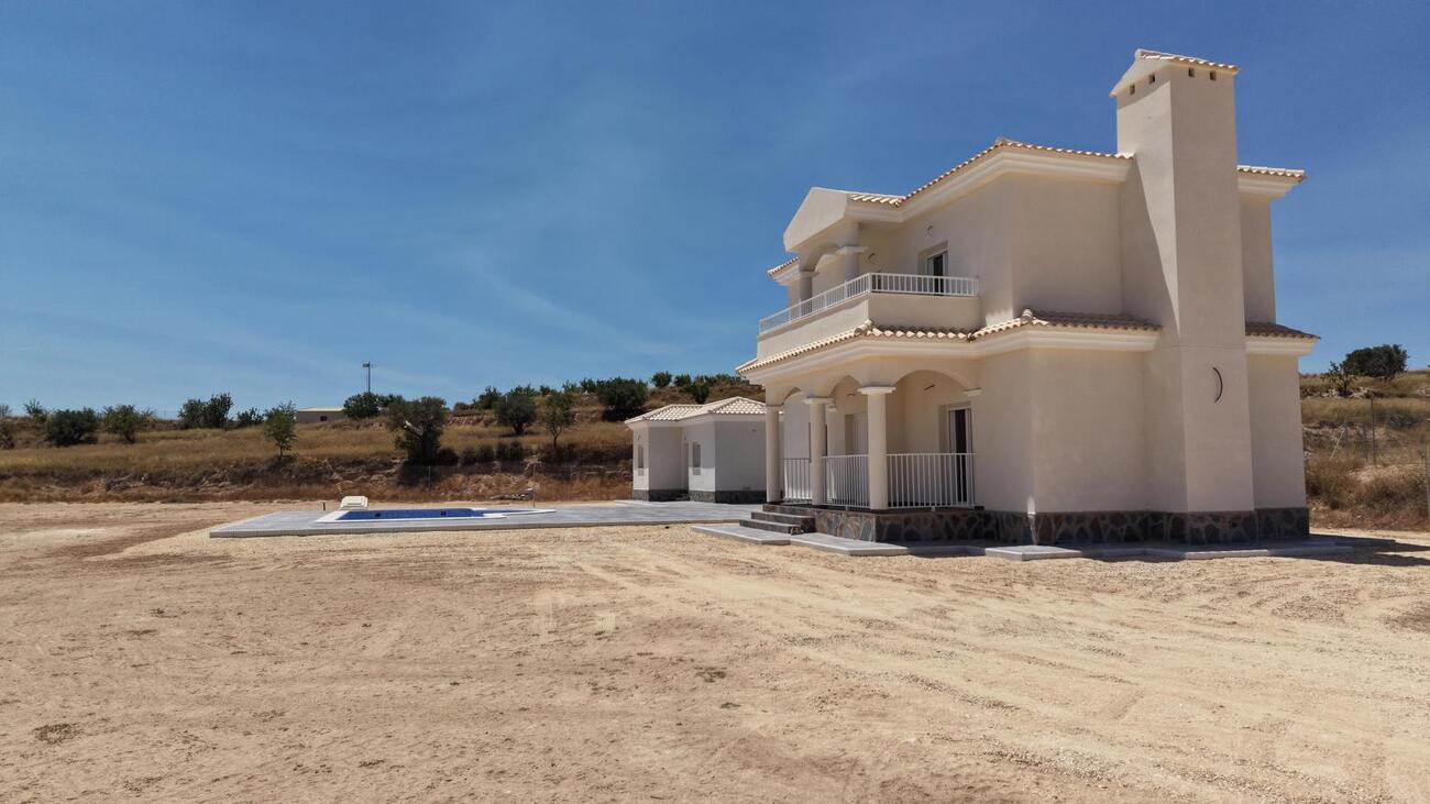 Finca Pinoso, Alicante, Spānijā 4 istabas,  Nr. 195462