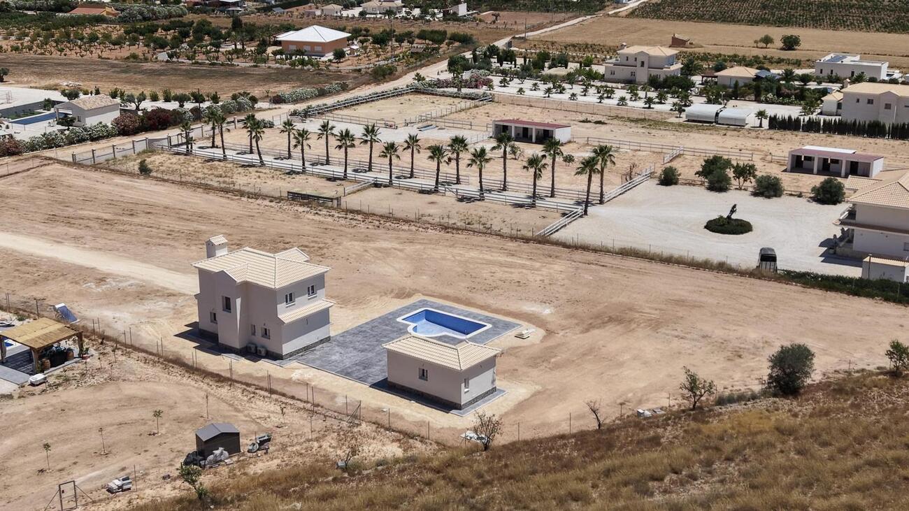 Finca Pinoso, Alicante, Spānijā 4 istabas,  Nr. 195462