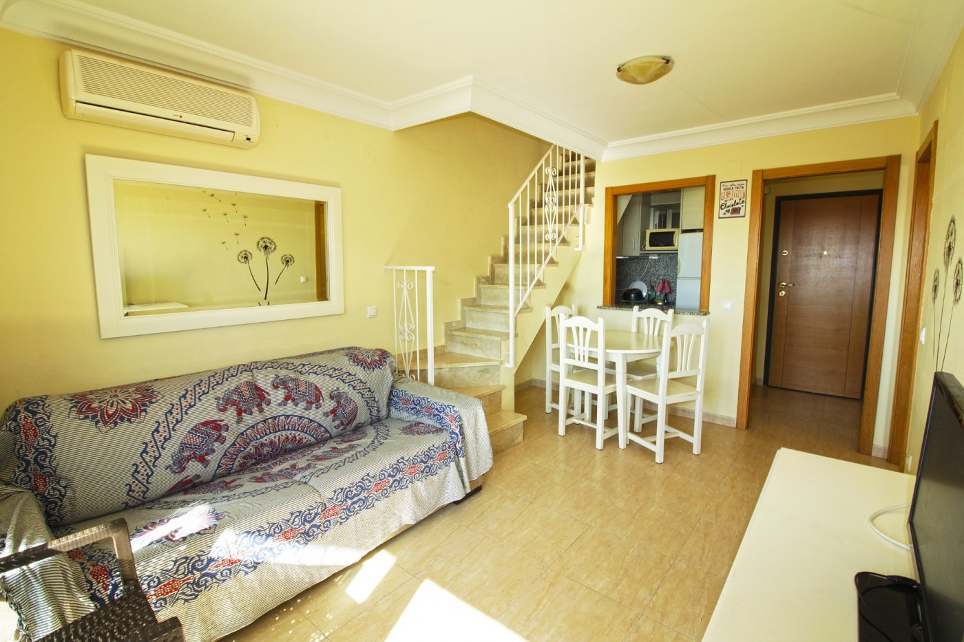 Duplex a Villajoyosa, Alicante, Spagna 1 camera da letto,  N° 183557