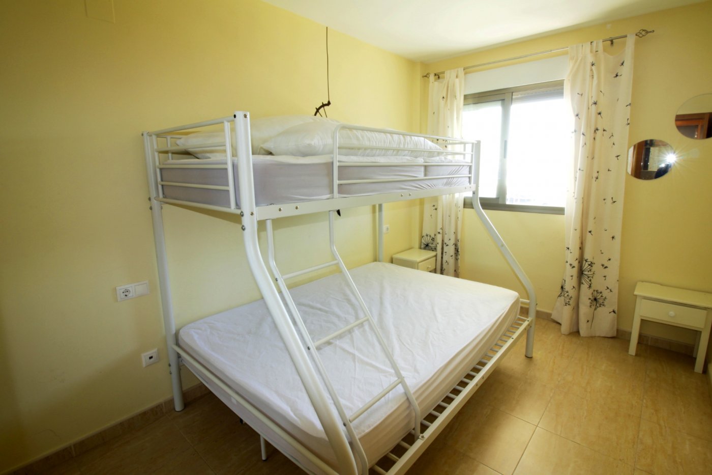Duplex a Villajoyosa, Alicante, Spagna 1 camera da letto,  N° 183557