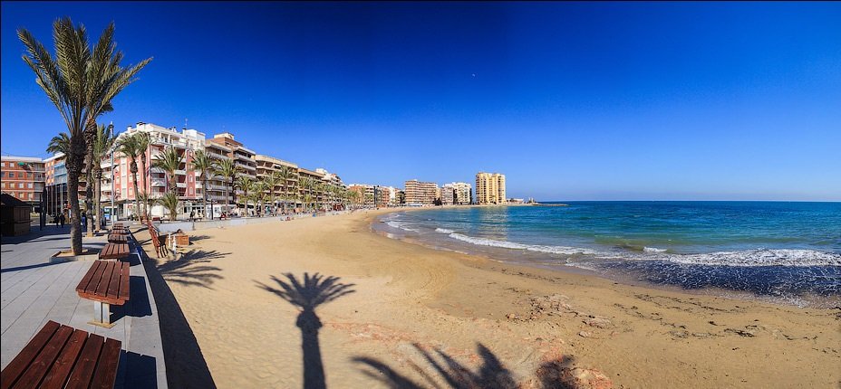 Apartment in Torrevieja, Alicante, Spain 2 bedrooms, 71 sq.m. No. 183561