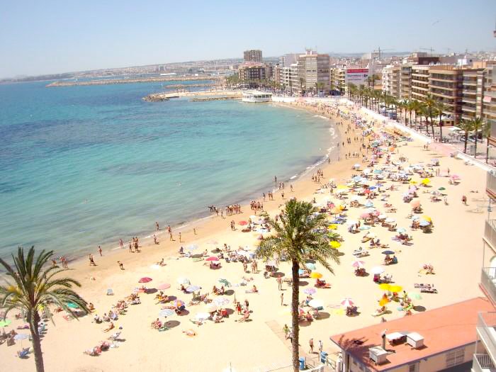 Apartment in Torrevieja, Alicante, Spain 2 bedrooms, 71 sq.m. No. 183561