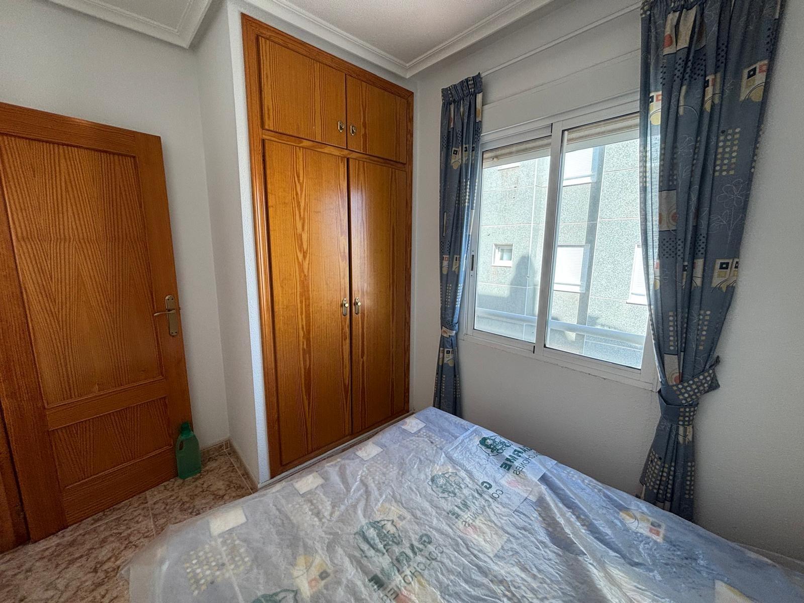 Apartamento en Torrevieja, Alicante, España 1 dormitorio,  No. 148783