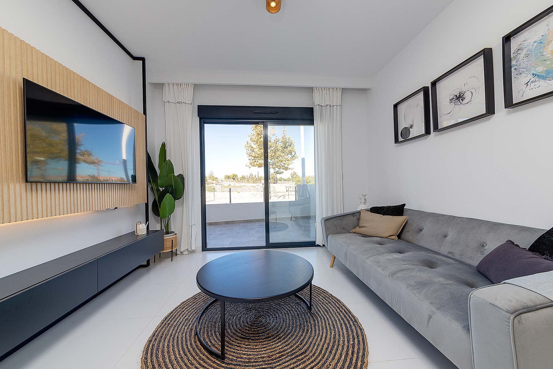 Dzīvoklis San Miguel de Salinas, Alicante, Spānijā 3 istabas, 84 m2 Nr. 166103