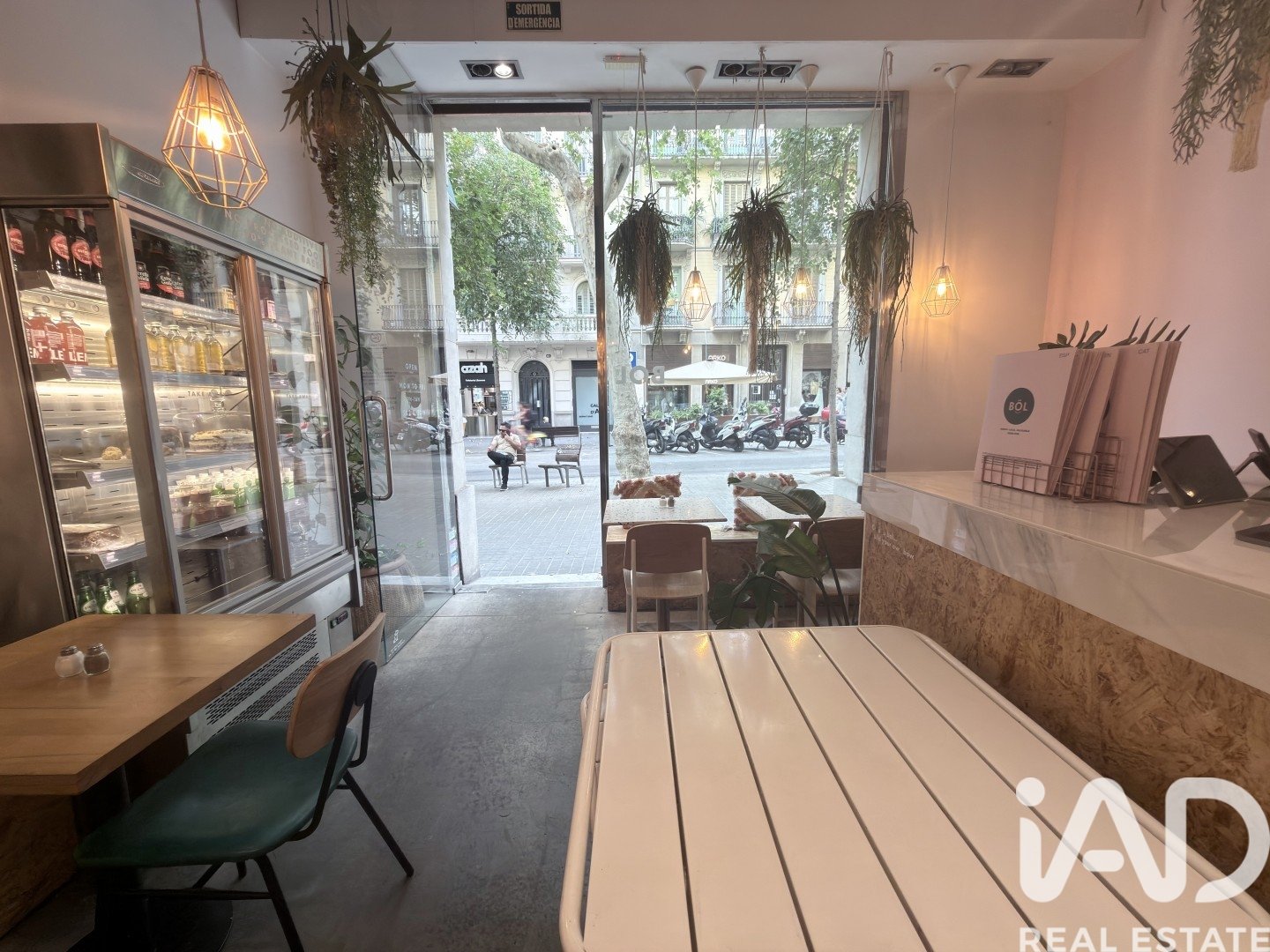Cafe / restaurant in Barcelona, Spain 152 sq.m. No. 195761