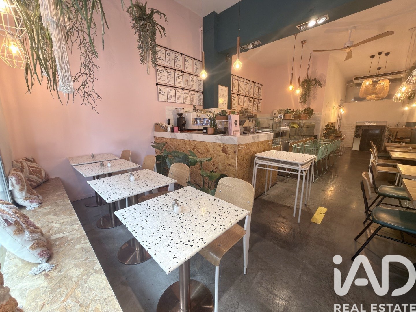 Cafe / restaurant in Barcelona, Spain 152 sq.m. No. 195761