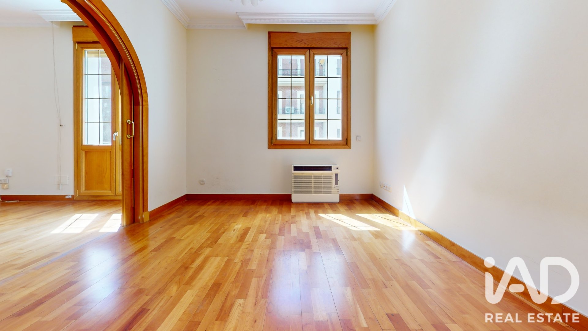 Huoneisto Madrid, Espanja 4 makuuhuonetta, 204 m2 No. 195764