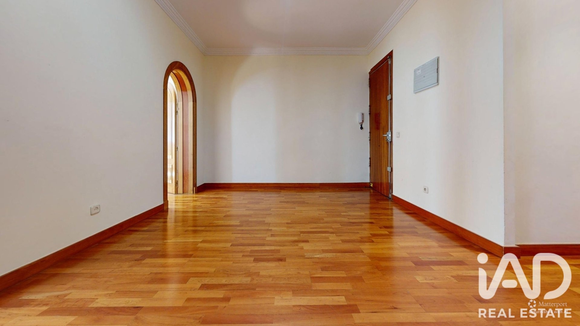 Huoneisto Madrid, Espanja 4 makuuhuonetta, 204 m2 No. 195764