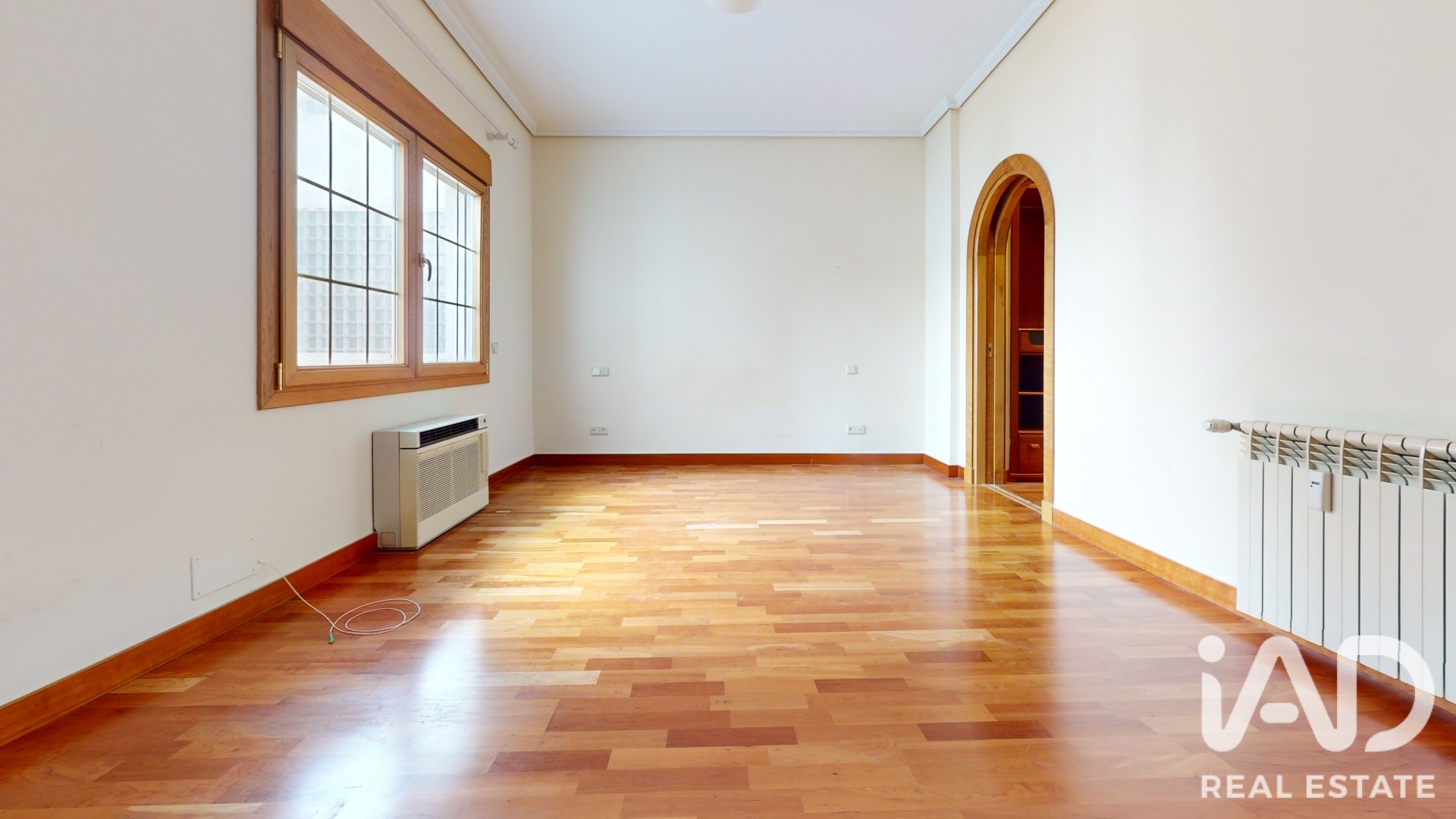 Huoneisto Madrid, Espanja 4 makuuhuonetta, 204 m2 No. 195764