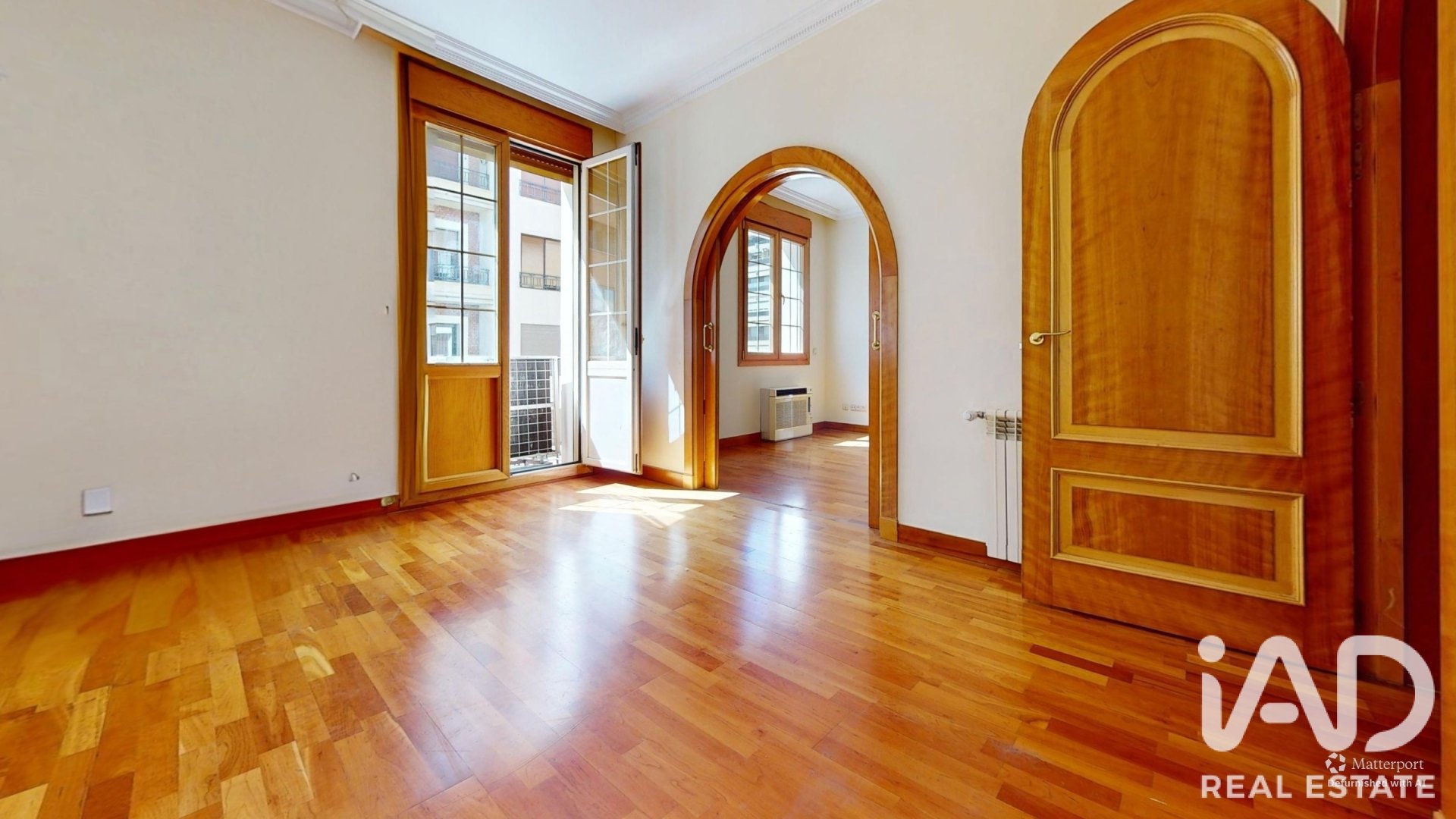 Huoneisto Madrid, Espanja 4 makuuhuonetta, 204 m2 No. 195764