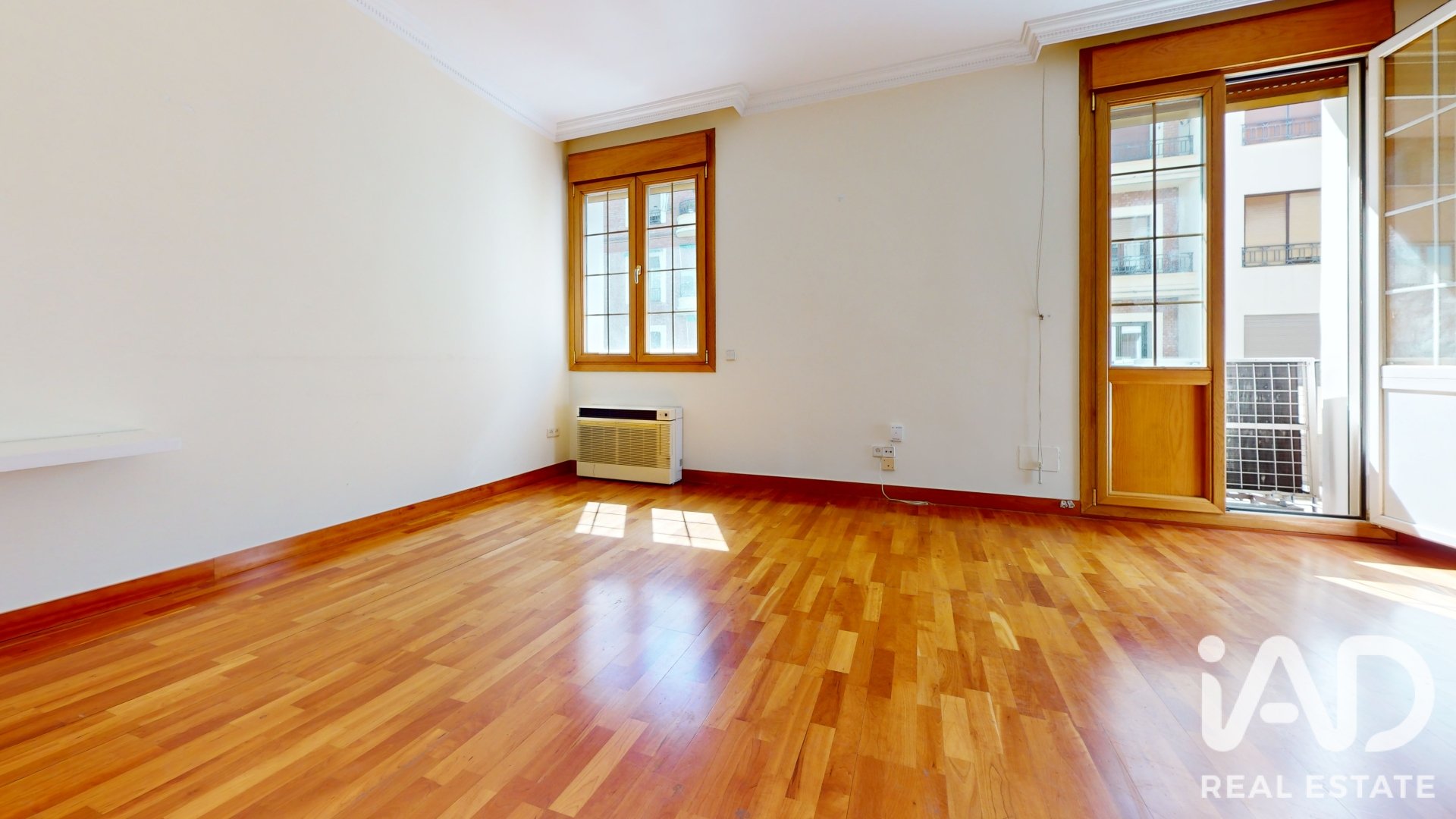 Huoneisto Madrid, Espanja 4 makuuhuonetta, 204 m2 No. 195764