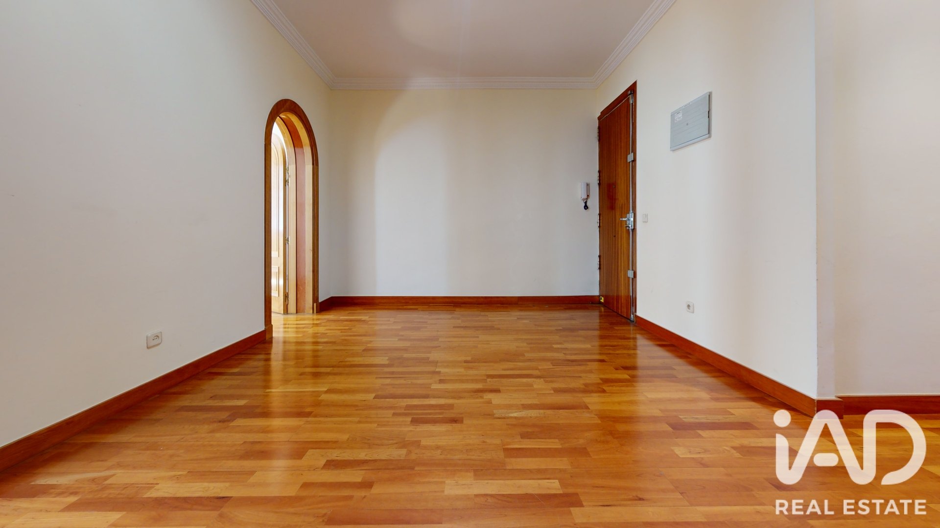 Huoneisto Madrid, Espanja 4 makuuhuonetta, 204 m2 No. 195764