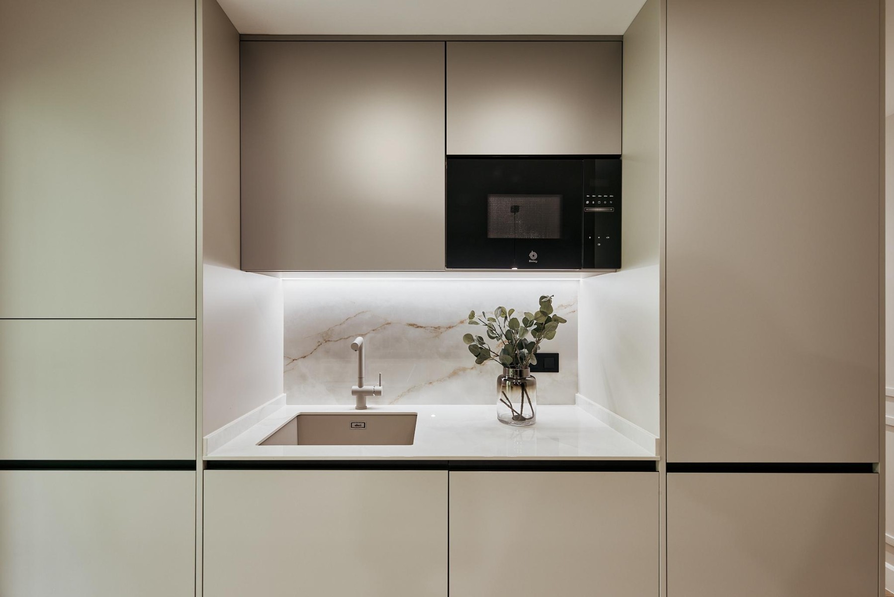 Duplex à Madrid, Espagne 2 chambres, 120 m2 No. 179963