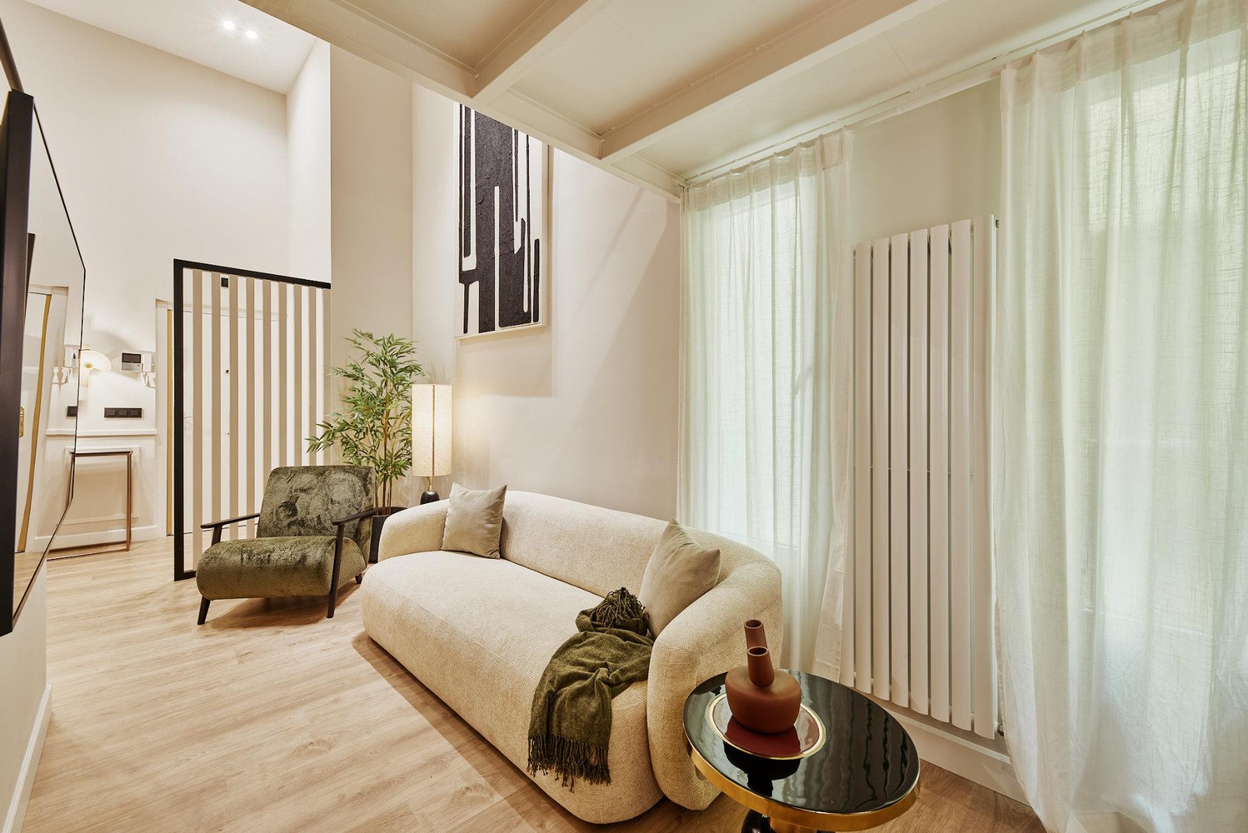 Duplex à Madrid, Espagne 2 chambres, 120 m2 No. 179963