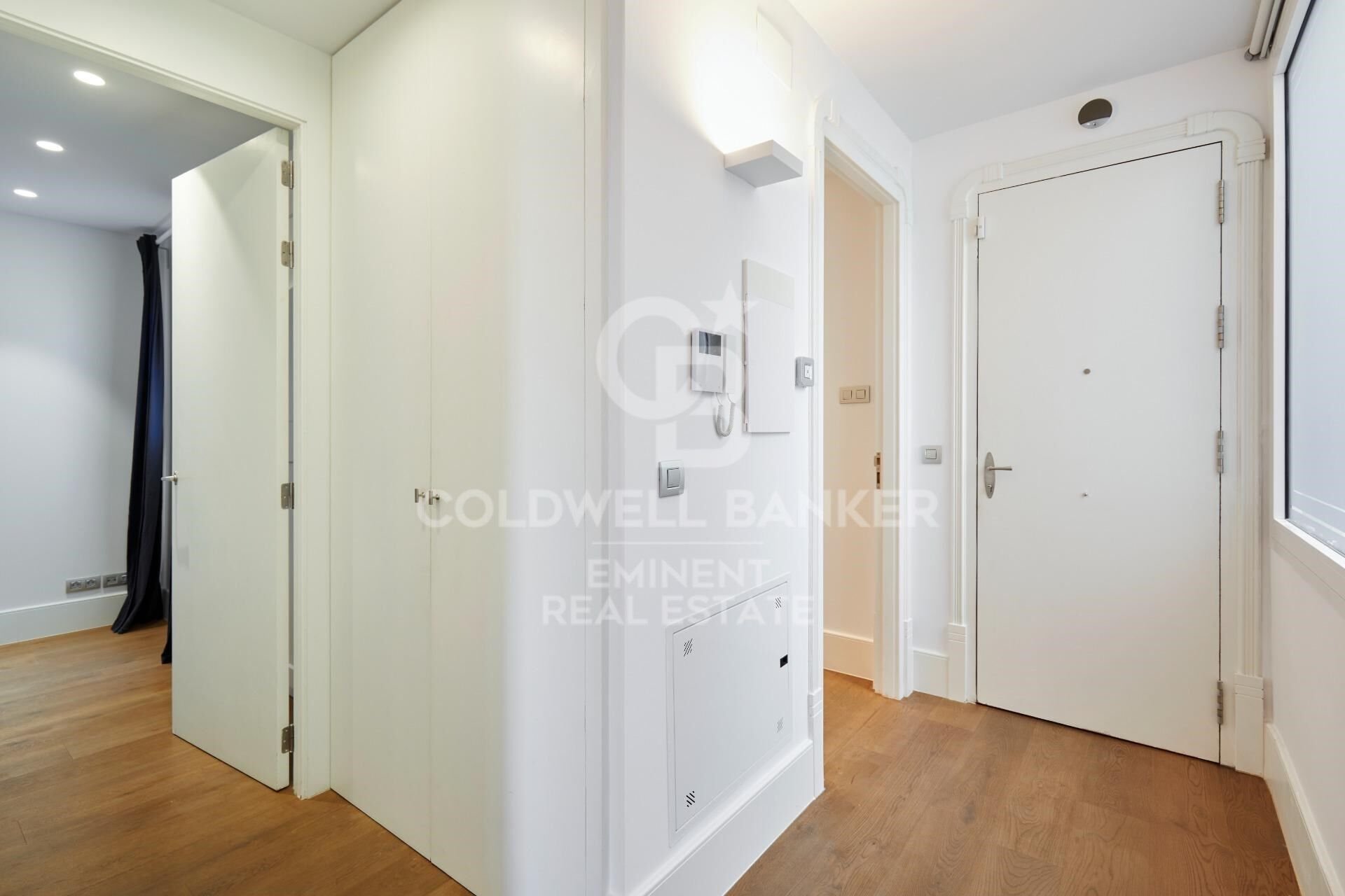 Penthouse in Barcelona, Spain 2 bedrooms, 139 sq.m. No. 158803