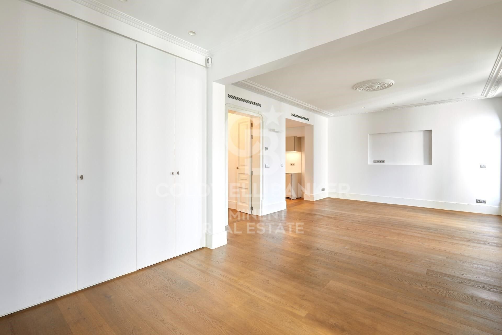 Penthouse in Barcelona, Spain 2 bedrooms, 139 sq.m. No. 158803