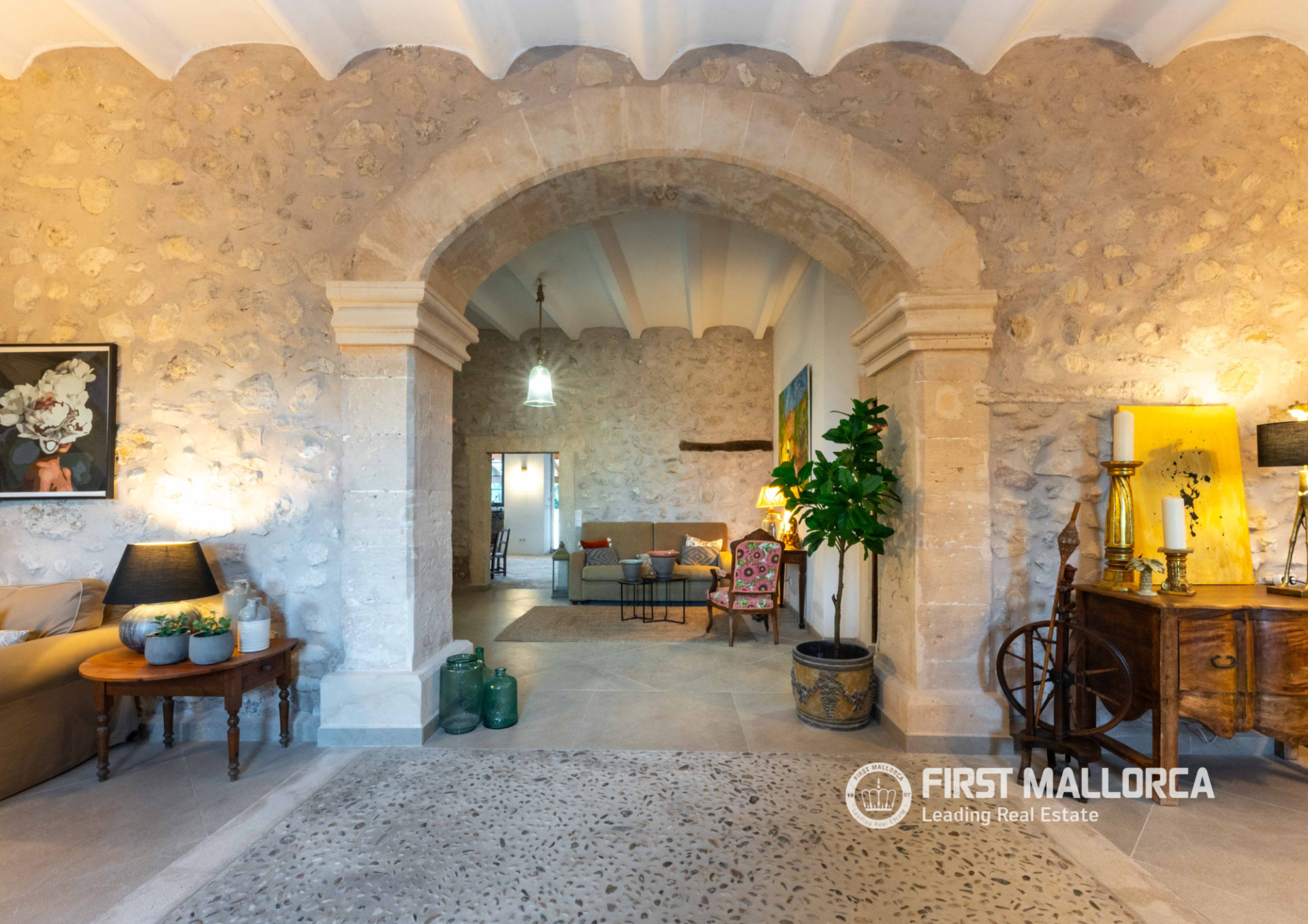 Finca en Montuiri, Mallorca, España 8 dormitorios, 1265 m2 No. 164868