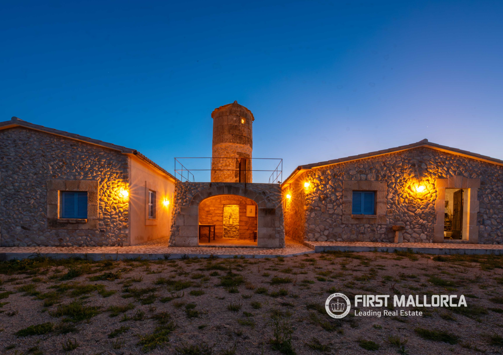 Finca en Montuiri, Mallorca, España 8 dormitorios, 1265 m2 No. 164868