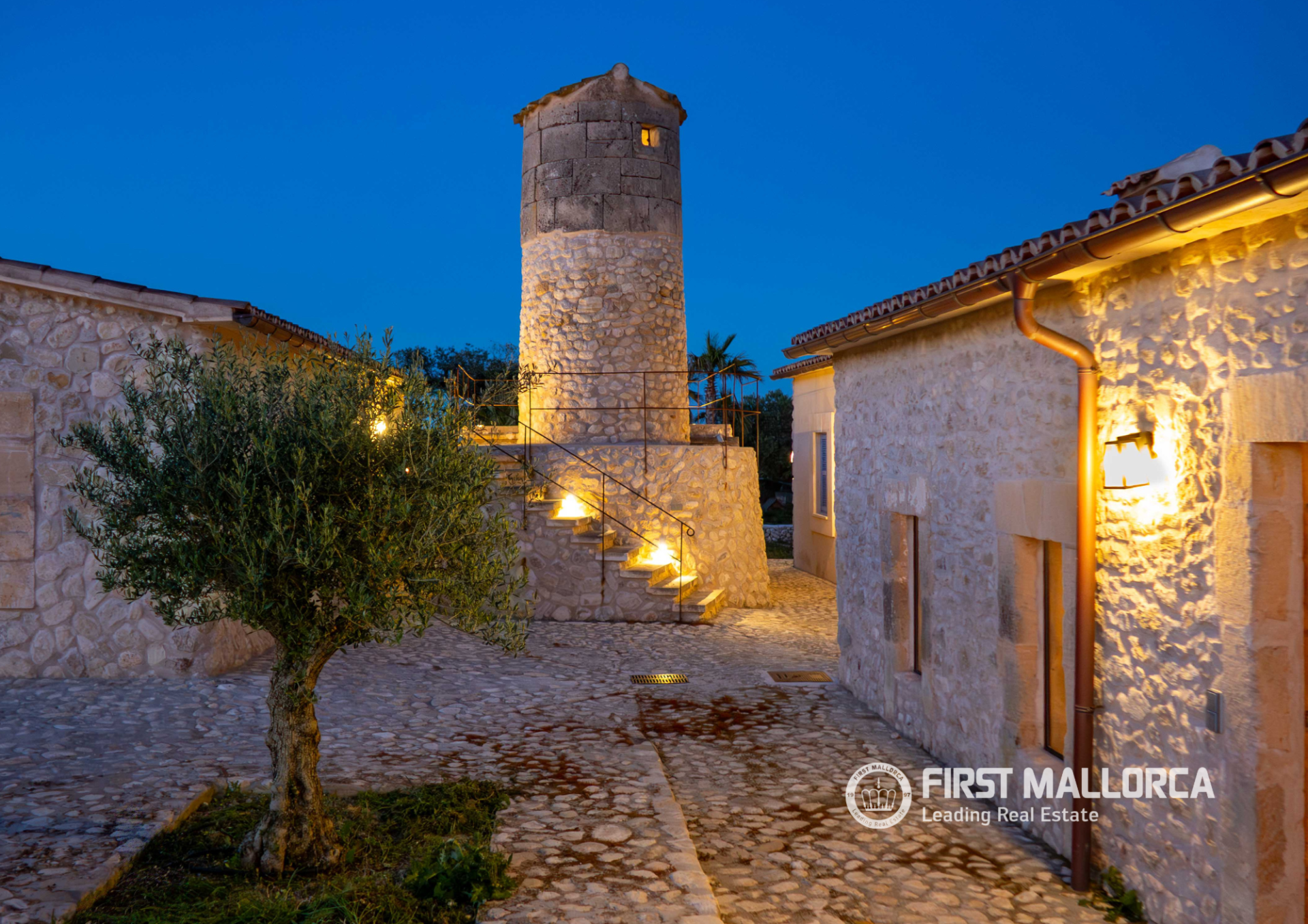 Finca en Montuiri, Mallorca, España 8 dormitorios, 1265 m2 No. 164868