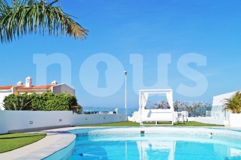 Villa à Adeje, Tenerife, Espagne 8 chambres, 498 m2 No. 102902