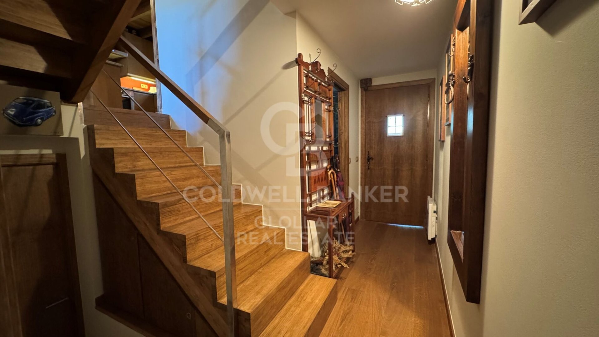 House in Spain 3 bedrooms,  No. 157463