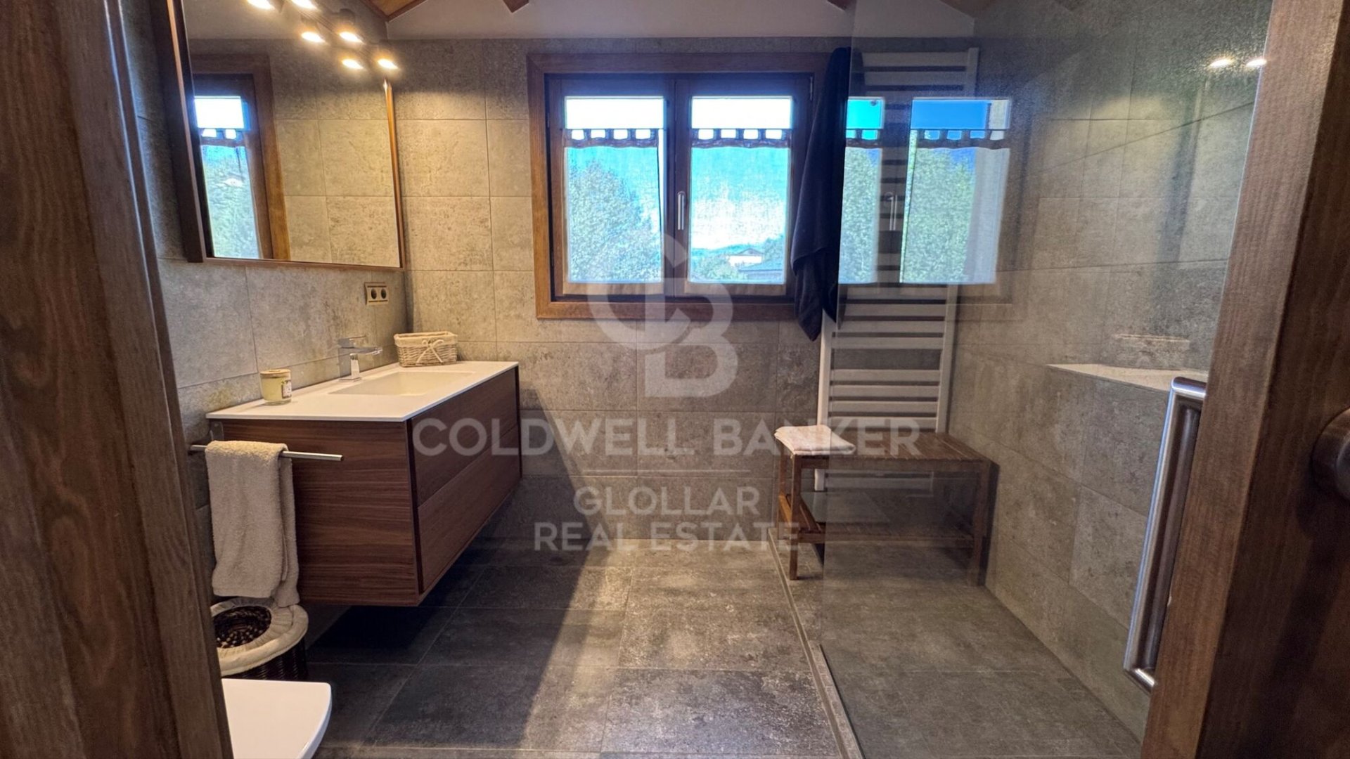 House in Spain 3 bedrooms,  No. 157463