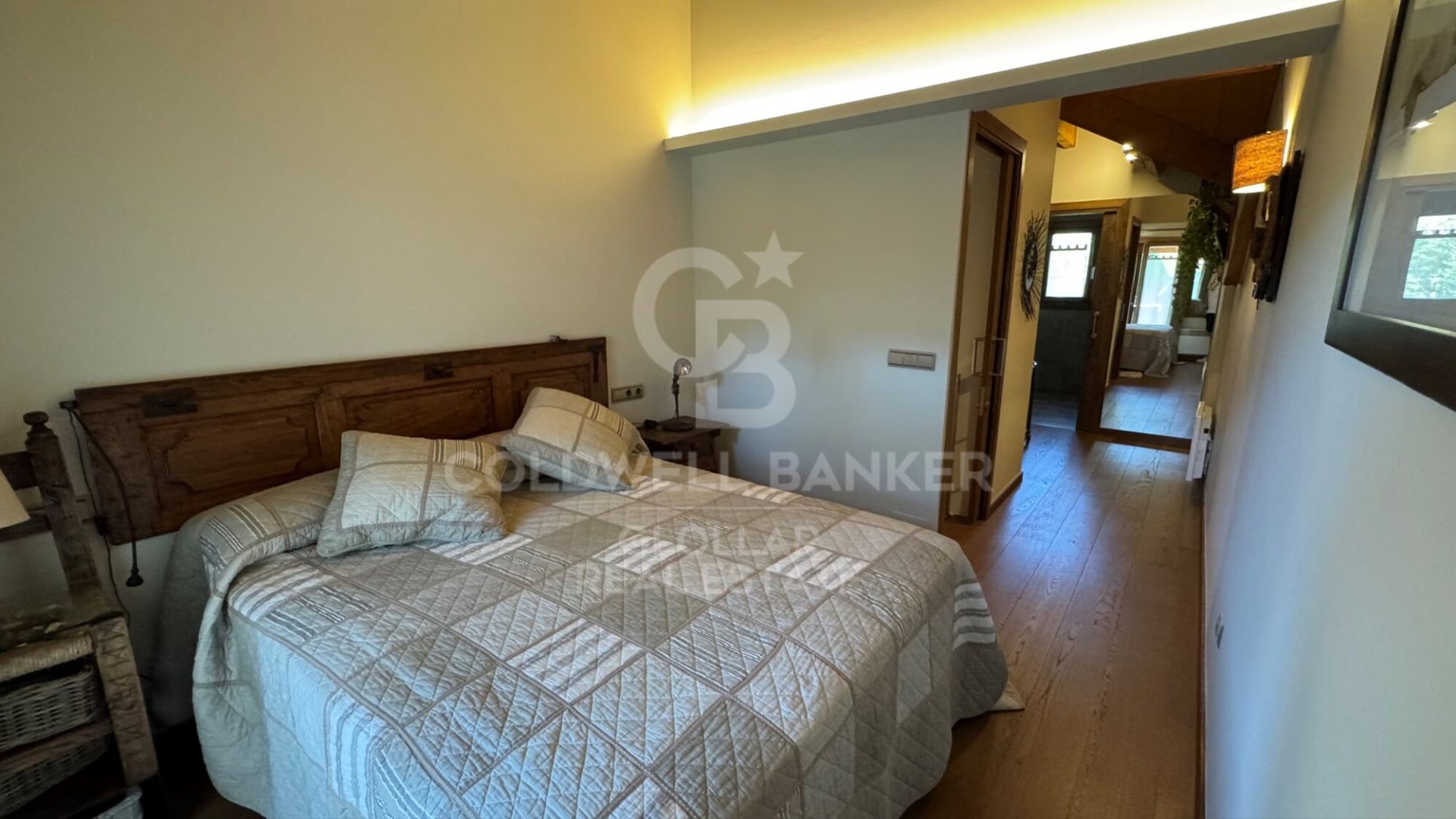 House in Spain 3 bedrooms,  No. 157463