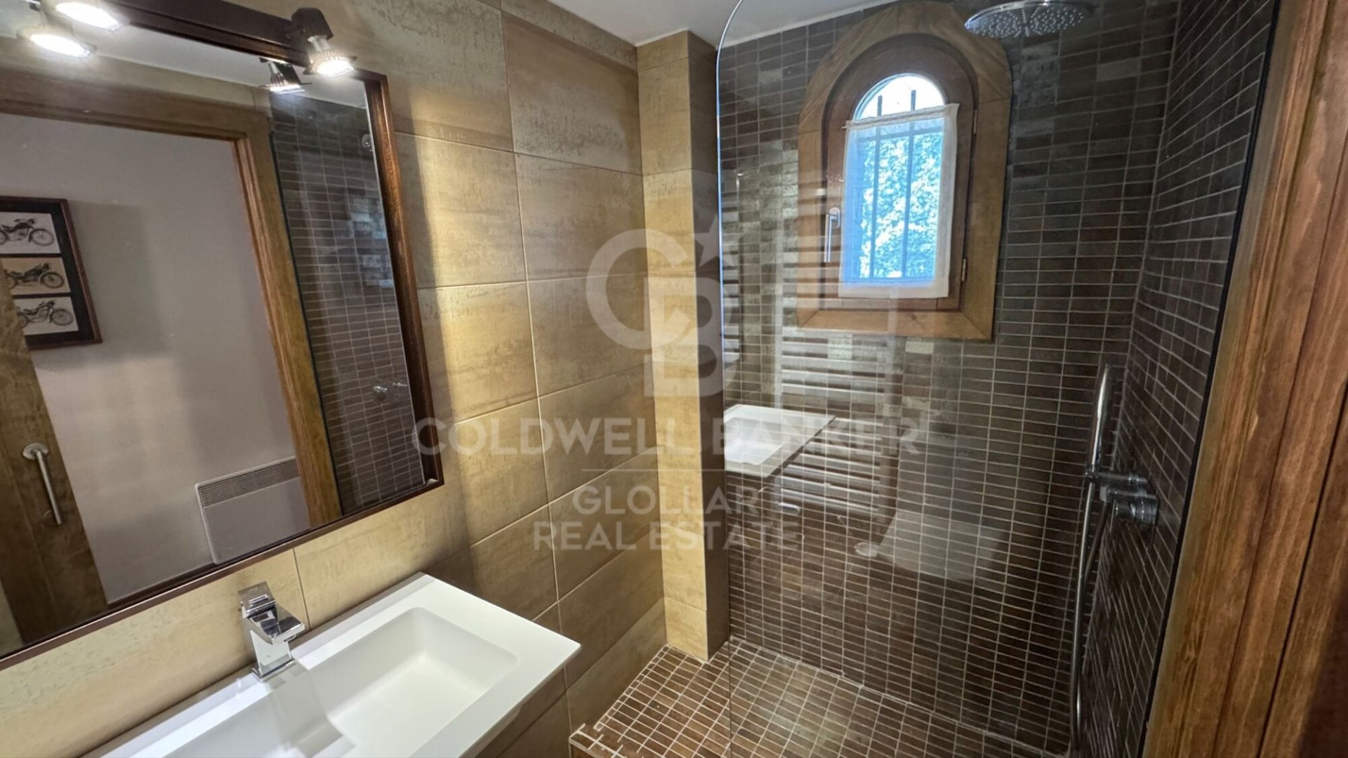House in Spain 3 bedrooms,  No. 157463