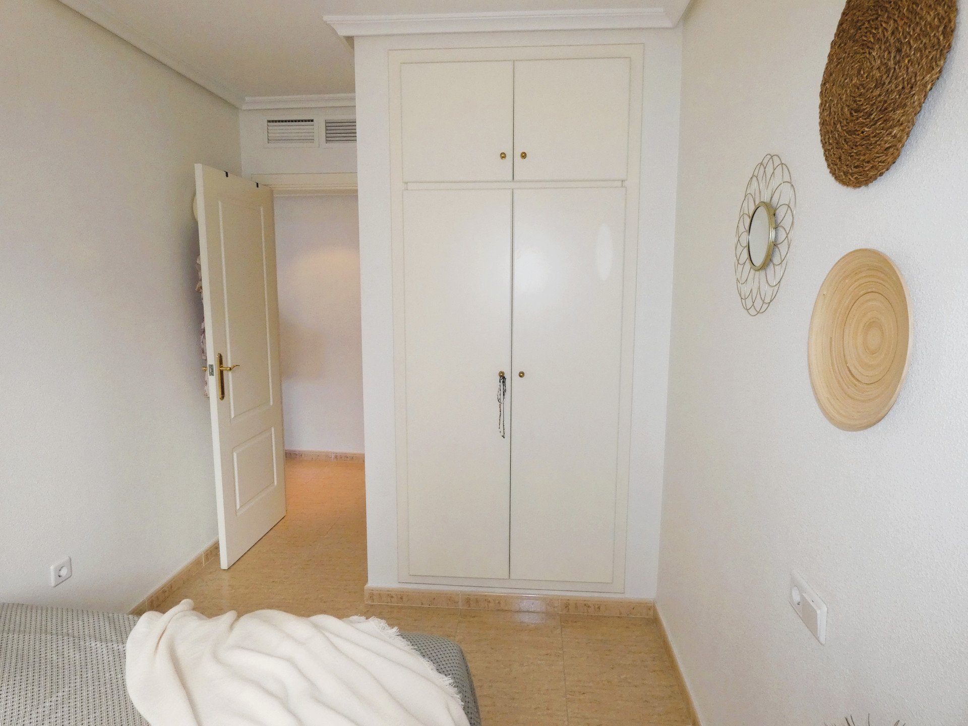 Apartament w Torrevieja, Alicante, Hiszpania 3 sypialnie, 79 mkw. nr 144416