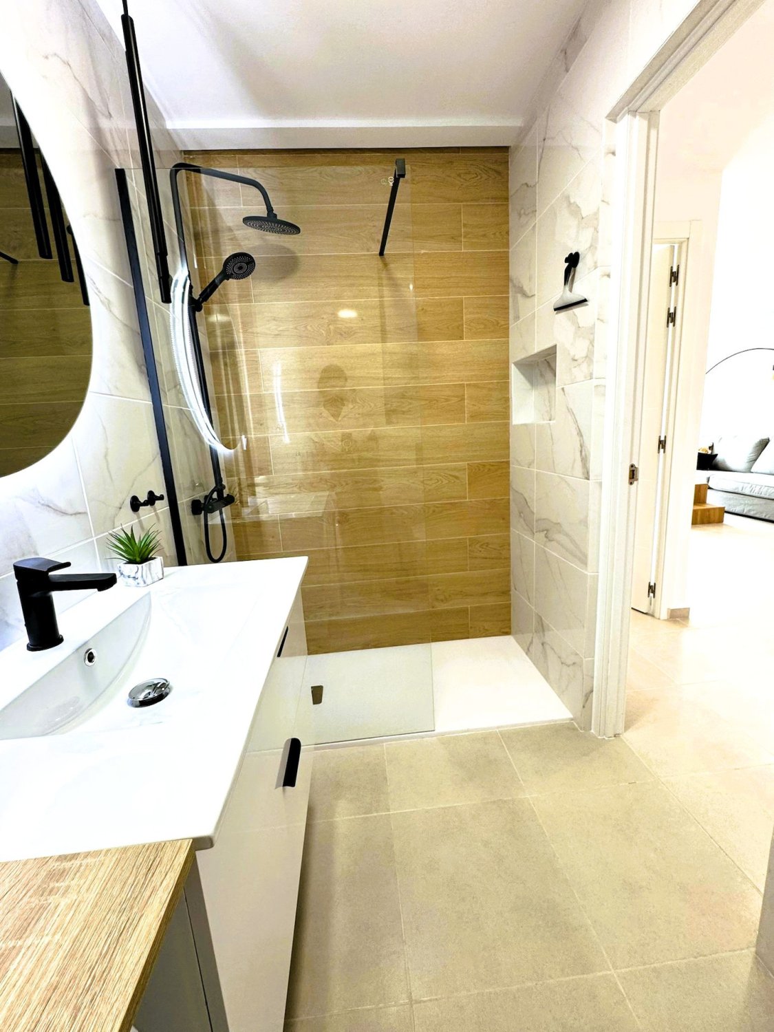 Huoneisto Torrevieja, Alicante, Espanja 3 makuuhuonetta, 83 m2 No. 144415