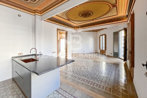 Huoneisto Barcelona, Espanja 3 makuuhuonetta, 209 m2 No. 159292