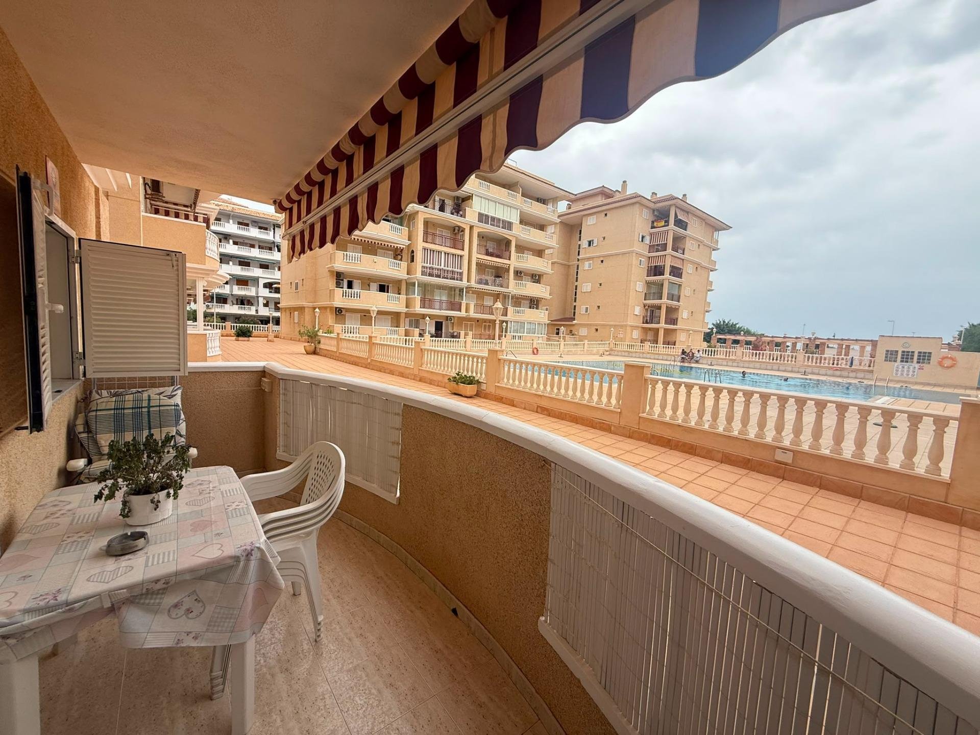 Apartment in La Mata, Alicante, Spain 2 bedrooms, 70 sq.m. No. 195236