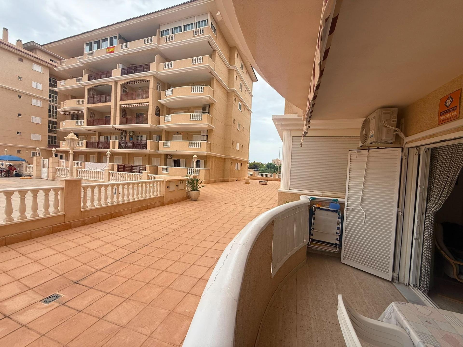 Apartment in La Mata, Alicante, Spain 2 bedrooms, 70 sq.m. No. 195236
