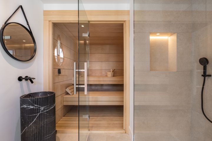 Huvila Marbella, Malaga, Espanja 5 makuuhuonetta, 448 m2 No. 136035