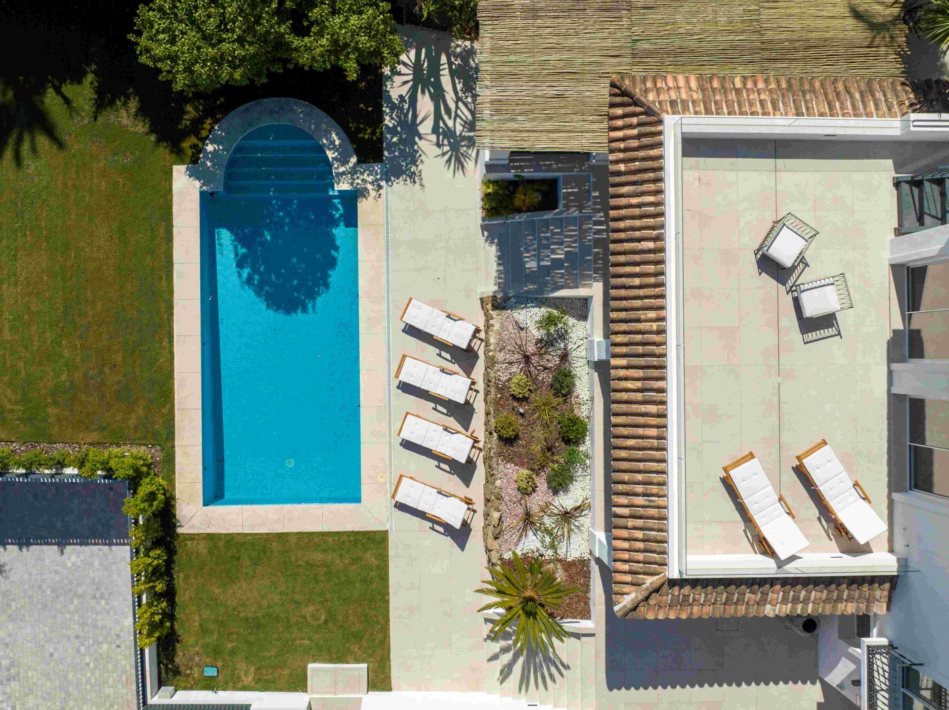 Huvila Marbella, Malaga, Espanja 5 makuuhuonetta, 448 m2 No. 136035