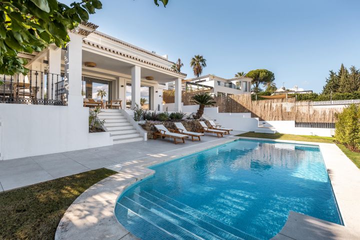 Huvila Marbella, Malaga, Espanja 5 makuuhuonetta, 448 m2 No. 136035