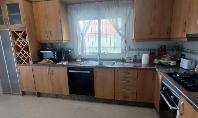 Villa Alicante, Spānijā 3 istabas, 250 m2 Nr. 111335