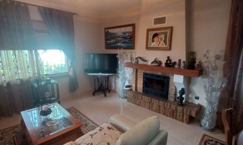 Villa Alicante, Spānijā 3 istabas, 250 m2 Nr. 111335