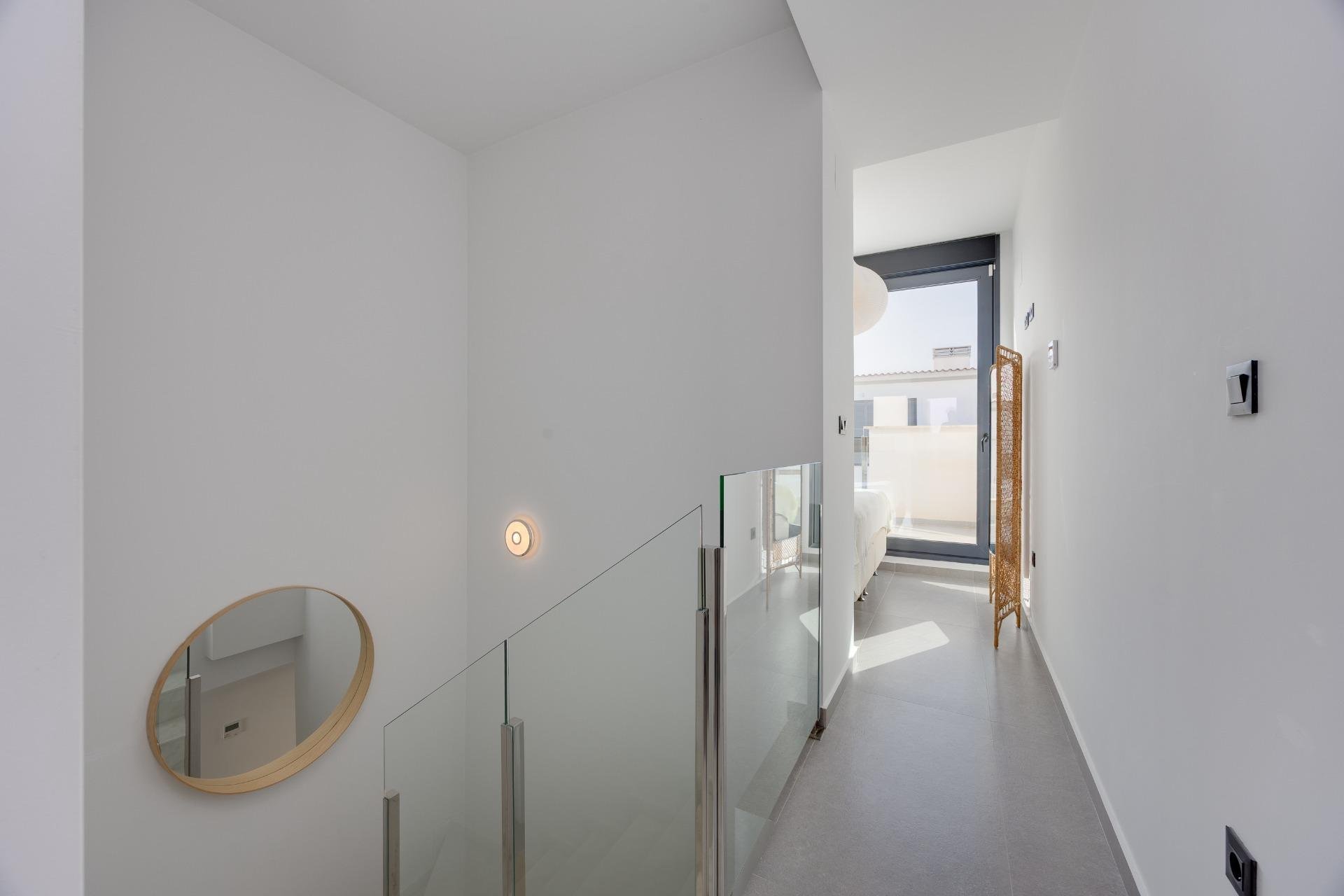 House in Guardamar del Segura, Alicante, Spain 2 bedrooms, 124.1 sq.m. No. 196064