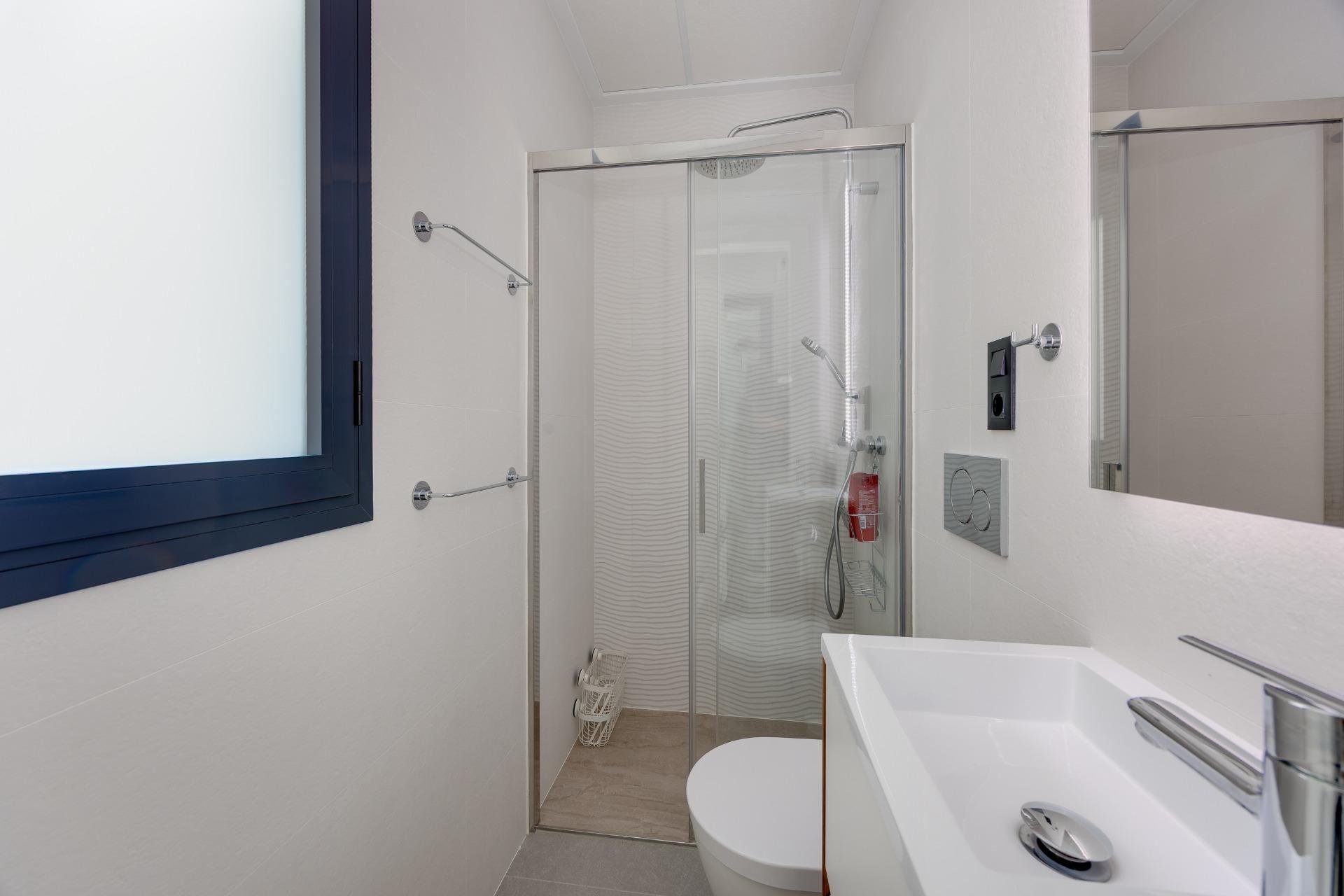 House in Guardamar del Segura, Alicante, Spain 2 bedrooms, 124.1 sq.m. No. 196064