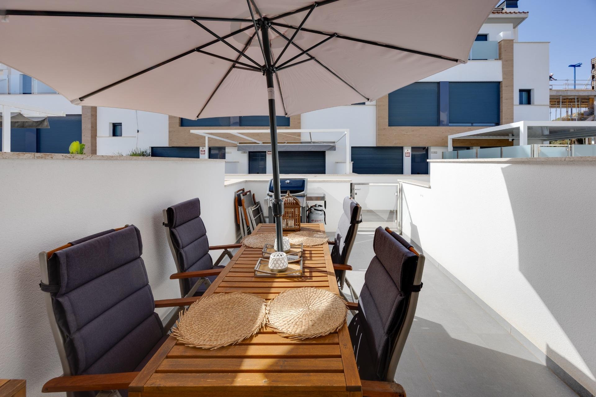 House in Guardamar del Segura, Alicante, Spain 2 bedrooms, 124.1 sq.m. No. 196064
