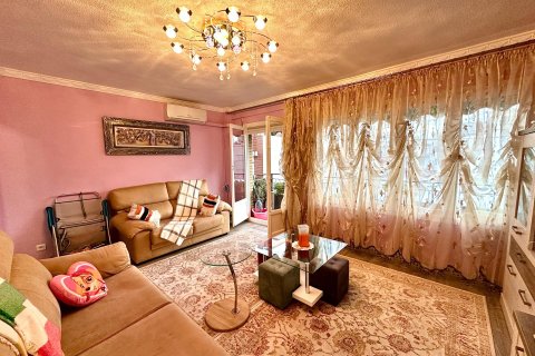 Apartment in Alicante, Spain 100 sq.m. No. 196065