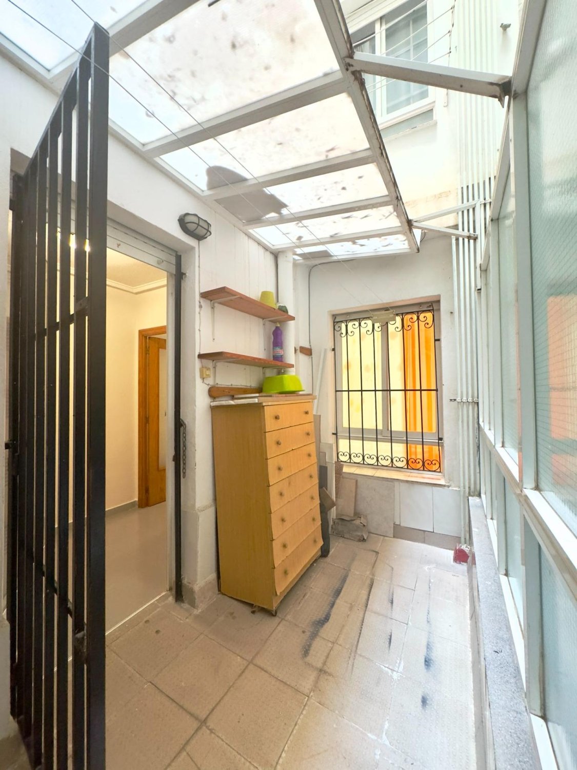 Wohnung in Torrevieja, Alicante, Spanien 1 Schlafzimmer, 46 m2 Nr. 196066