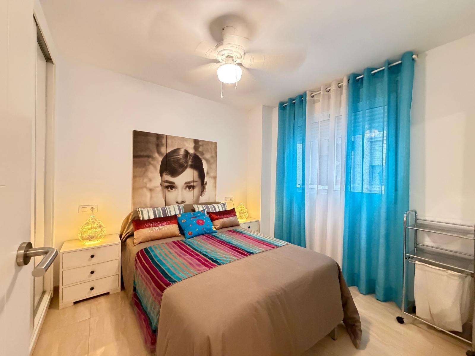 Apartamento en Torrevieja, Alicante, España 2 dormitorios, 54 m2 No. 196067