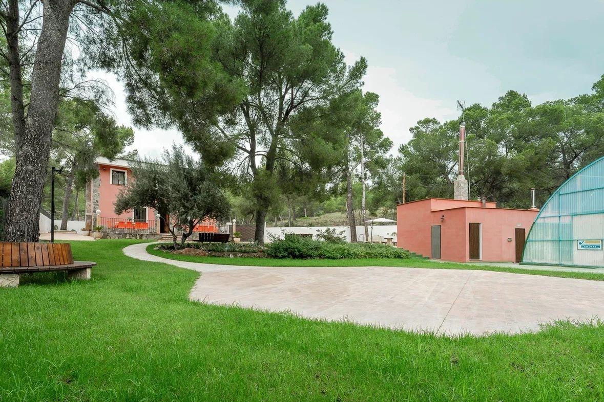 Villa i Naquera, Valencia, Spanien 6 sovrum, 234 kvm. Nr. 168853
