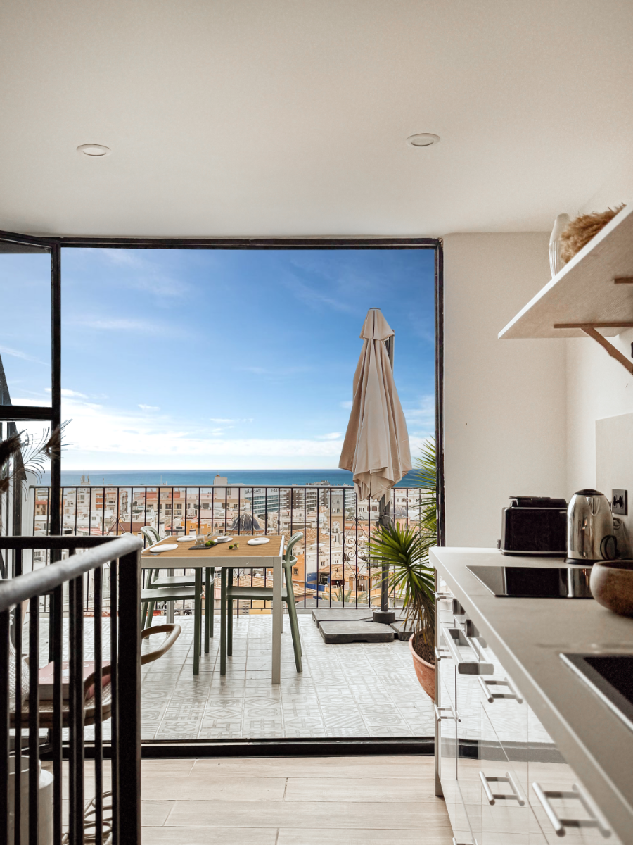 Dzīvoklis Alicante, Spānijā 2 istabas, 110 m2 Nr. 155078
