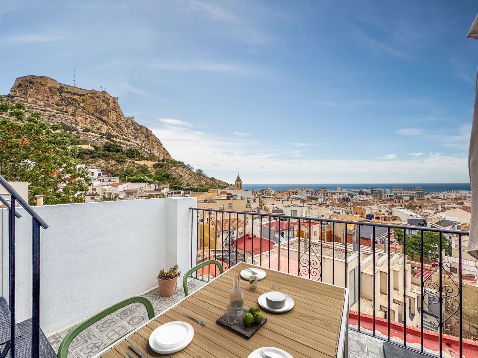 Dzīvoklis Alicante, Spānijā 2 istabas, 110 m2 Nr. 155078