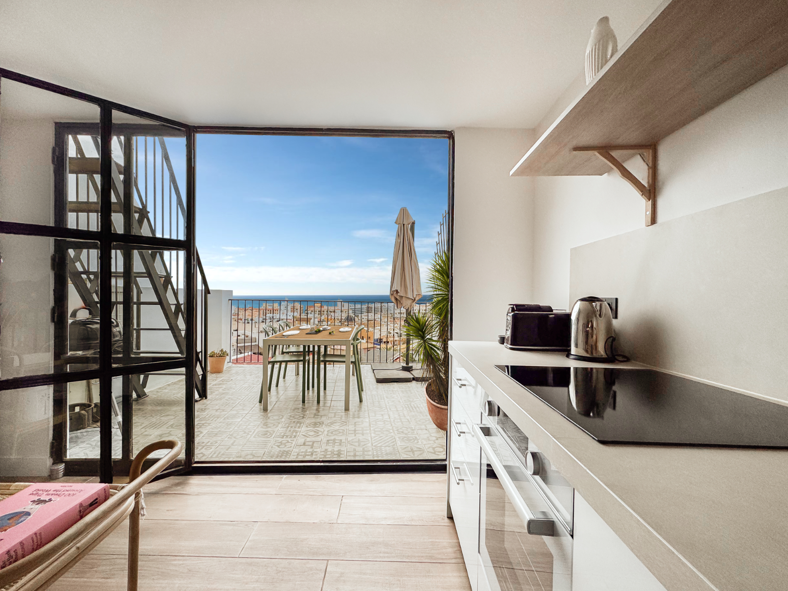 Dzīvoklis Alicante, Spānijā 2 istabas, 110 m2 Nr. 155078